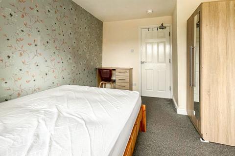 undefined, Room 2 Saxton Close, Beeston, Nottingham, Nottinghamshire, NG9