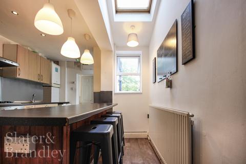1 bedroom in a house share to rent, Humber Road, Beeston, Nottingham, Nottinghamshire, NG9