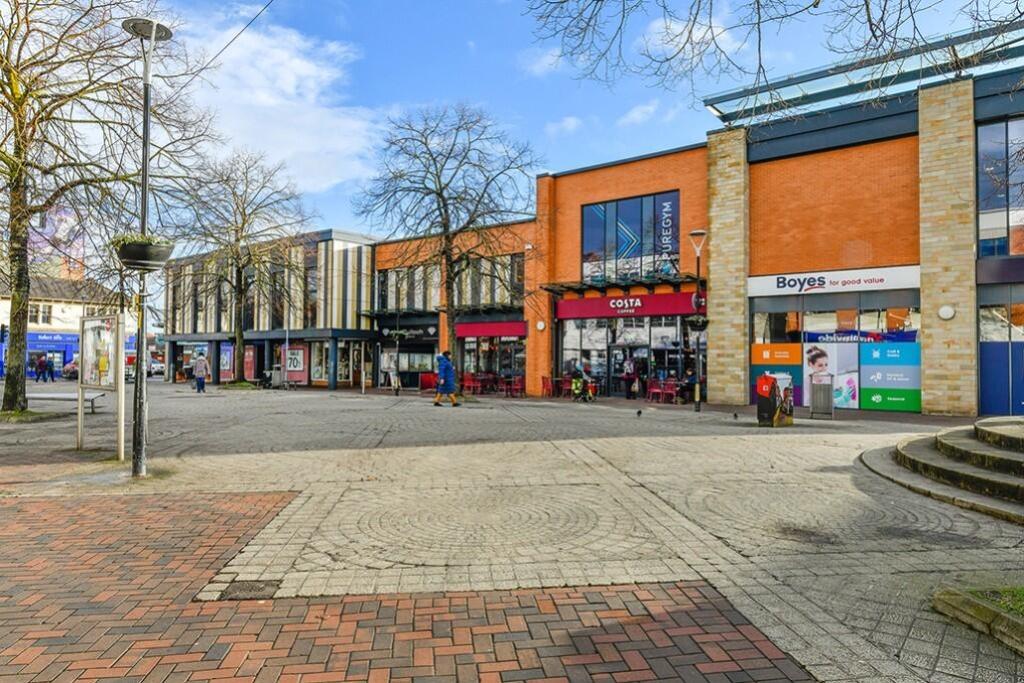 Beeston Squae