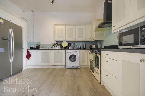 1 bedroom semi-detached house to rent, Meadow Road, Beeston, Nottingham, Nottinghamshire, NG9