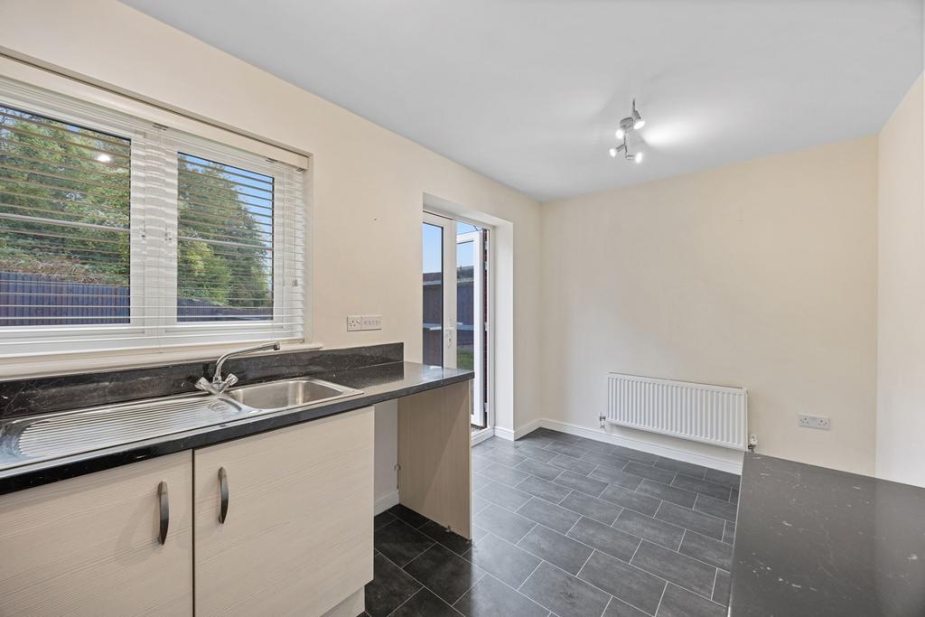 Kitchen/Dining