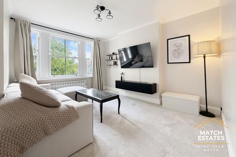 undefined, Wear Bay Crescent, Folkestone CT19