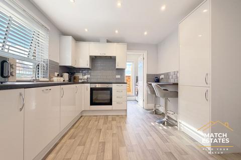 undefined, Wear Bay Crescent, Folkestone CT19