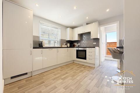 undefined, Wear Bay Crescent, Folkestone CT19
