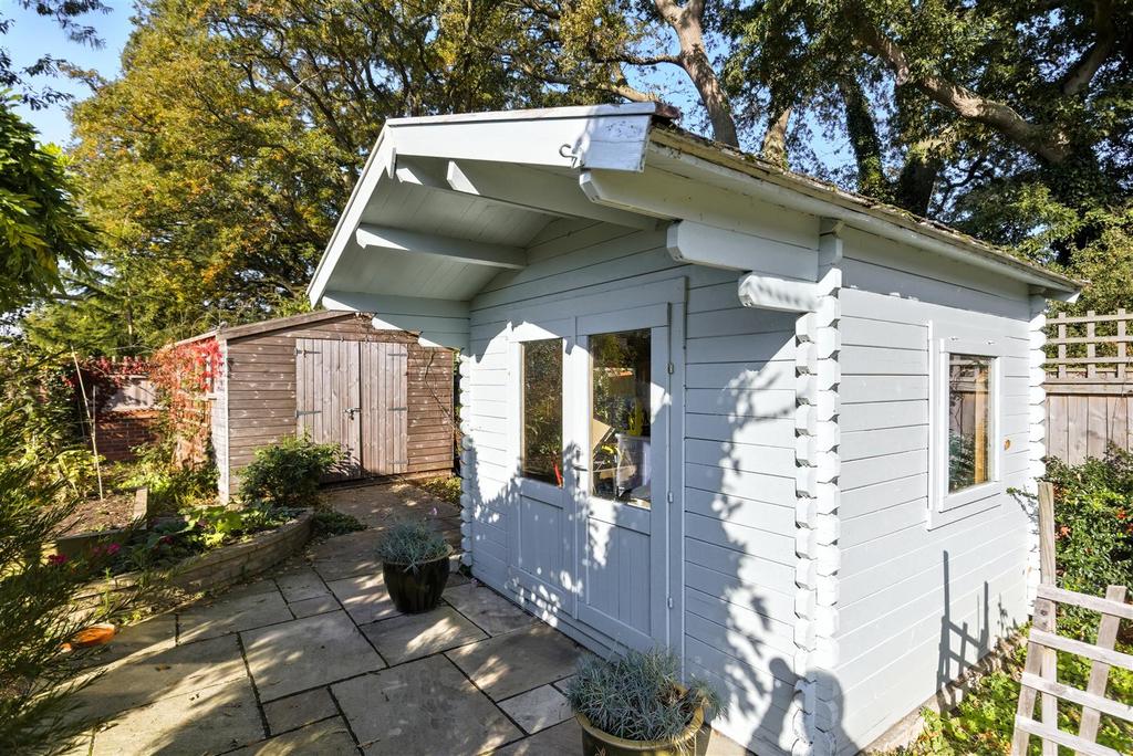 16 Kingfisher Crescent 27.jpg