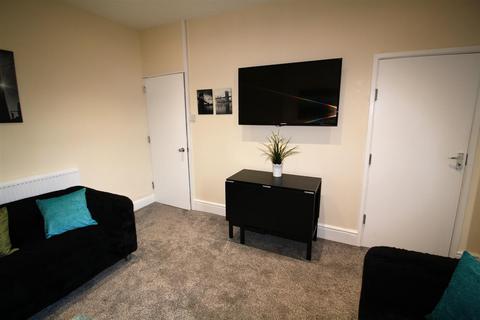 5 bedroom private hall to rent, Golgotha Road, Lancaster LA1