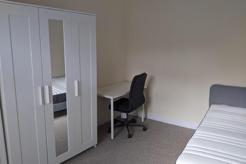 5 bedroom private hall to rent, Golgotha Road, Lancaster LA1