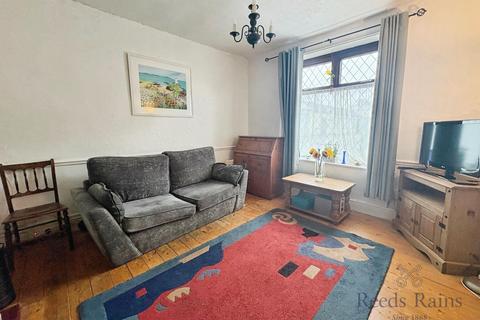 2 bedroom end of terrace house for sale, Bracewell Street, Burnley BB10