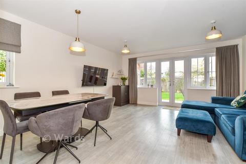 2 bedroom semi-detached house for sale, Blossom Way, Marden, Tonbridge, Kent