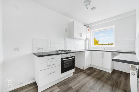 2 bedroom apartment for sale, Silverdale Close, London, W7