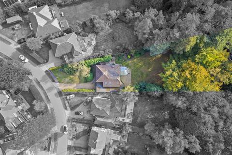 4 bedroom detached house for sale, Woodlands Close, Ascot
