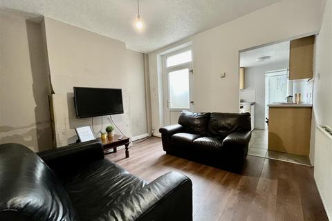 3 bedroom private hall to rent, Green Street, Lancaster LA1