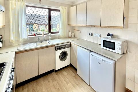 2 bedroom bungalow for sale, Weir Close, Barnsley S74