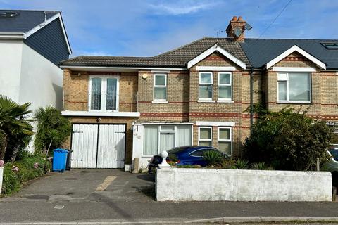 undefined, Gorleston Road, BRANKSOME, BH12