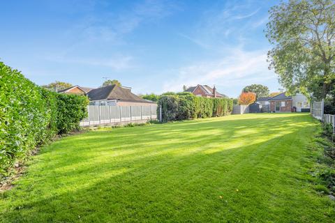 undefined, Fir Tree Close Coppenhall Stafford, Staffordshire, ST18 9BZ