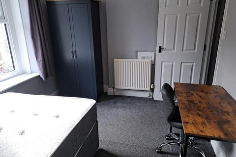 4 bedroom private hall to rent, Hope Street, Lancaster LA1