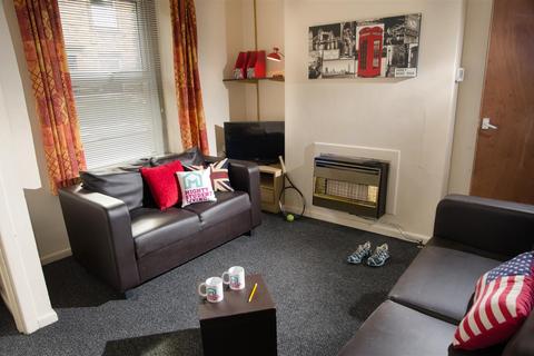 3 bedroom private hall to rent, Hope Street, Lancaster LA1