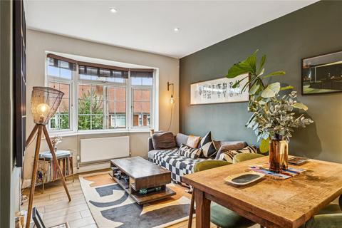 21 Godley Road, London, SW18 3HB