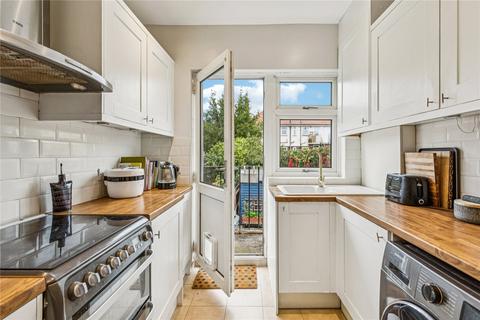 21 Godley Road, London, SW18 3HB