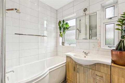21 Godley Road, London, SW18 3HB