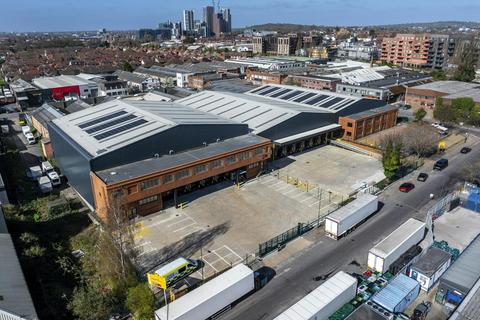Distribution warehouse to rent, 274-275 Abbeydale Rd Wembley HA0 1TW