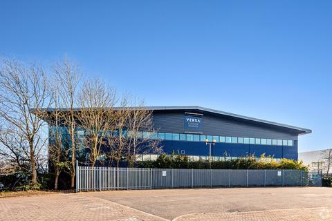 Warehouse to rent, Kendal Av London W3 0AF