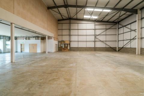 Warehouse to rent, Kendal Av London W3 0AF
