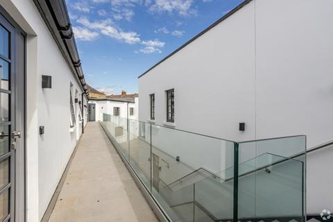Office to rent, 49A Oxford Rd London N4 3EY