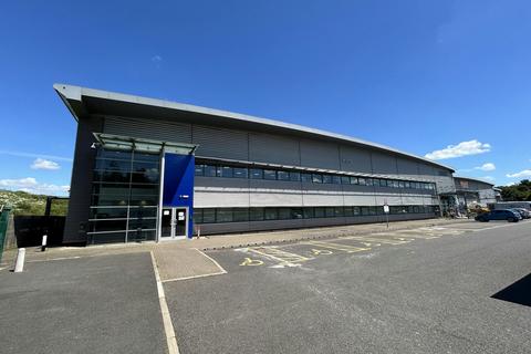 Warehouse to rent, Norman Way Cambridge CB1 3LH