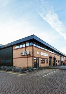 Warehouse to rent, Newton Rd Crawley RH10 9TU