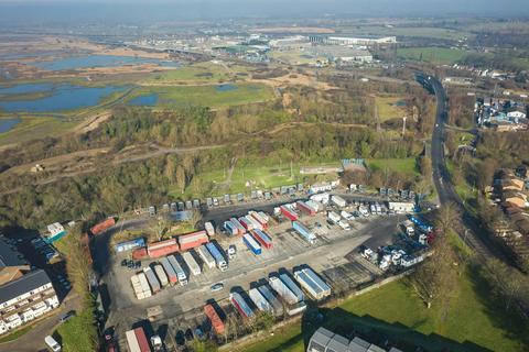 Land to rent, Tank Hill Rd Purfleet RM19 1ZU
