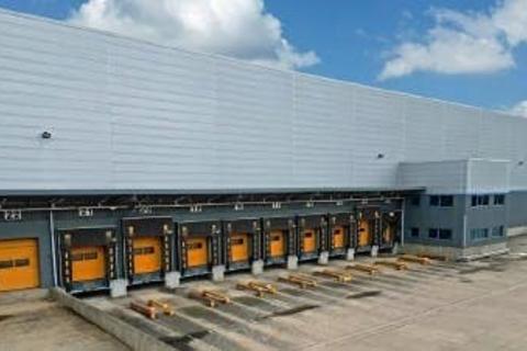 Distribution warehouse to rent, 4300 Harrier Pky Lutterworth LE17 4XN
