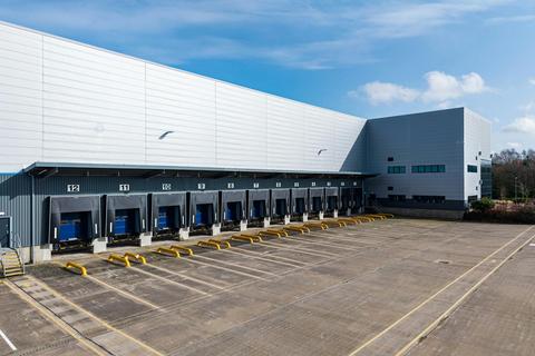 Distribution warehouse to rent, 4300 Harrier Pky Lutterworth LE17 4XN