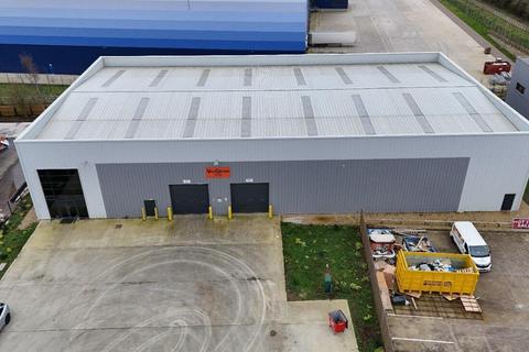 Warehouse to rent, Lutterworth Rd Lutterworth LE17
