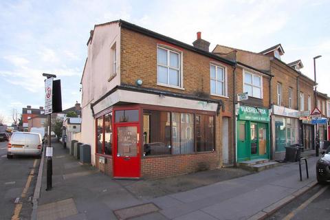 Retail property (high street) for sale, 33 Waddon Rd Croydon CR0 4LH