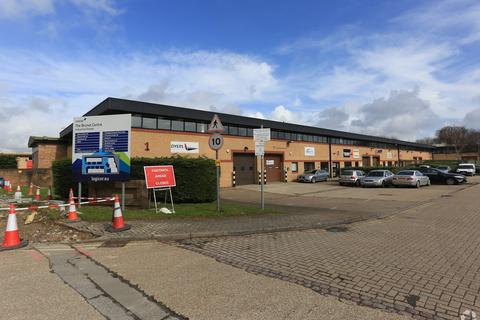 Warehouse to rent, Newton Rd Crawley RH10 9TU