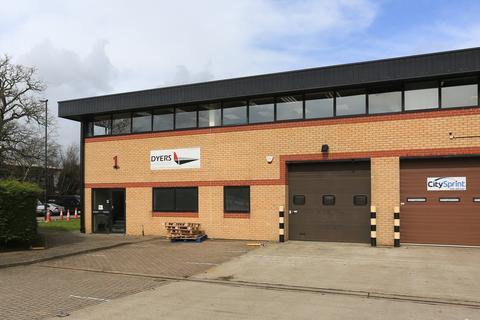 Warehouse to rent, Newton Rd Crawley RH10 9TU