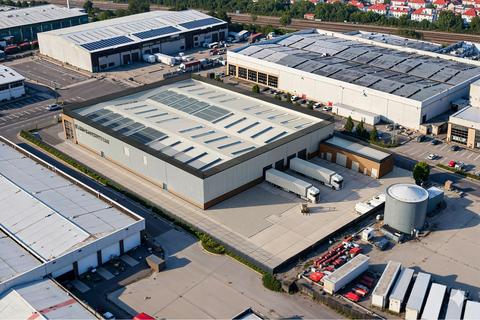 Warehouse to rent, Dean Way Southall UB2 4SB