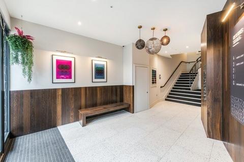 Office for sale, 25 The Quadrant Richmond TW9 1DL