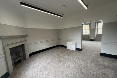 Office to rent, 12 South Molton St London W1K 5QN