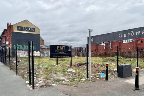 Land to rent, 154-158 Cheetham Hill Rd Manchester M8 8LQ