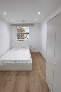 undefined, Lockesfield Place, London, E14