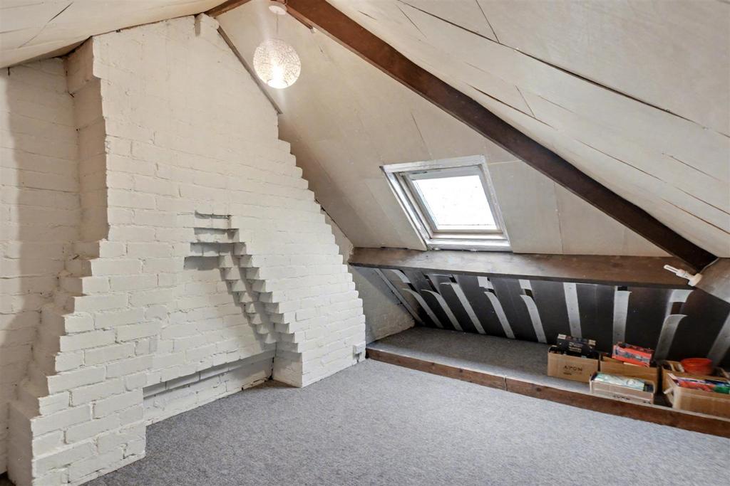 Attic 1.jpeg