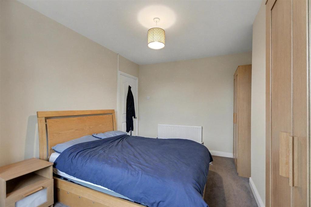Bedroom 1 2.jpeg
