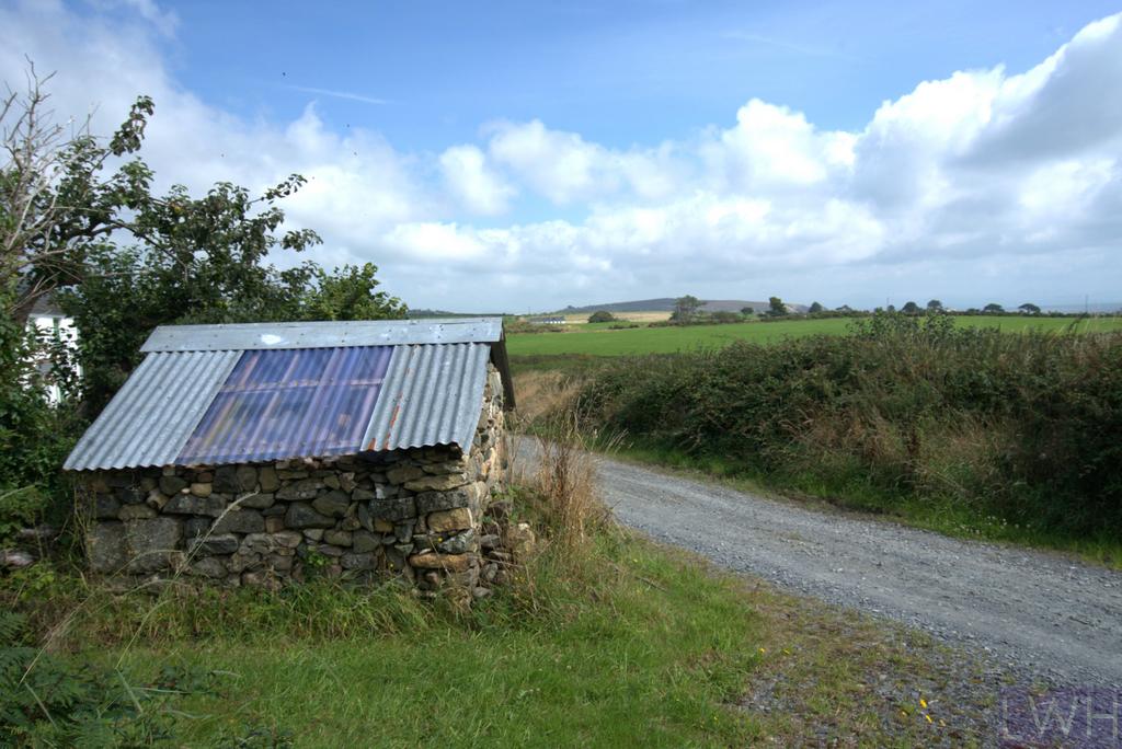 Driveway Entrance