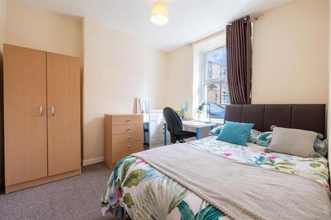 3 bedroom private hall to rent, Langley Road, Lancaster LA1