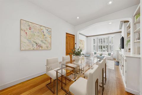 3 bedroom terraced house for sale, Binns Road, London, W4