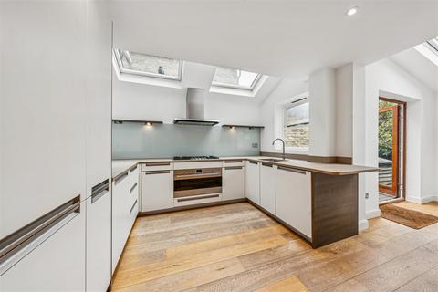 3 bedroom terraced house for sale, Binns Road, London, W4