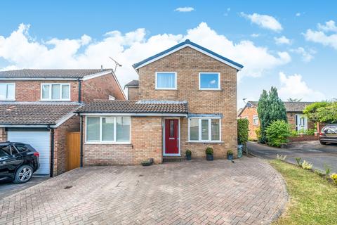 4 bedroom detached house to rent, Langham Close, Southampton SO52