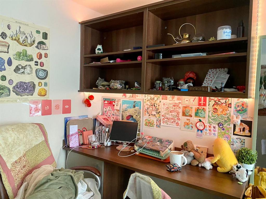 Bedroom5.jpeg